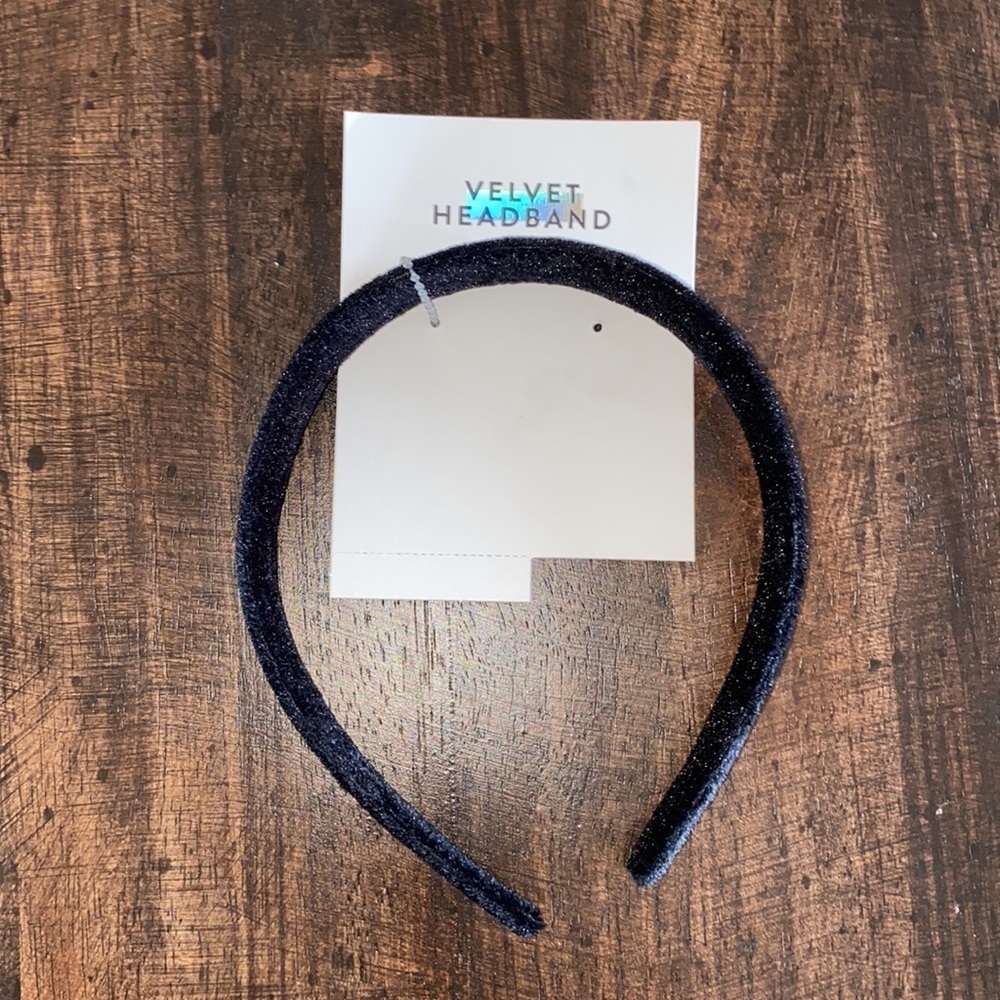 Hair Accessory Bundle - Picture 6 of 6